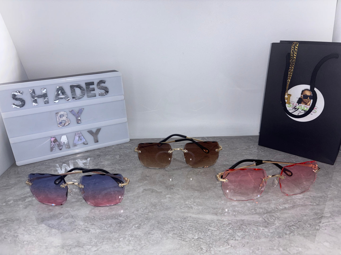 Fly Frames
